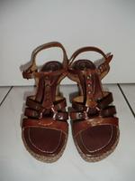 Damen Plateau Sandalen Keilabsatz braun Gr. 37 Thüringen - Nordhausen Vorschau