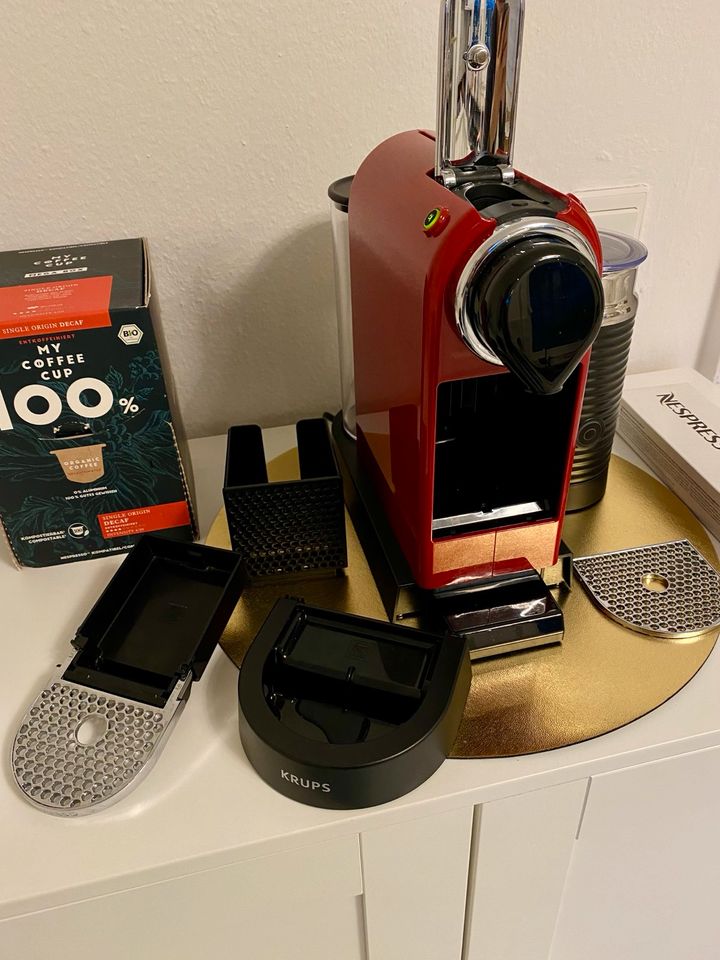 Nespresso CitiZ&milk Cherry Red Kaffeemaschine inkl. OVP NP260€ in Freising