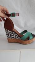 Conleys Black Keilsandalette Wedges Gr. 37 NEU Hessen - Bad Camberg Vorschau