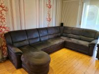 Biete eine Couchgarnitur mit Sessel an Neupreis 2900 Euro Niedersachsen - Linsburg Vorschau