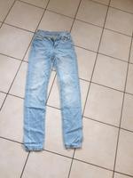Hose  Jeans, hellblau, AMISU,  Größe 26 Bayern - Oberdachstetten Vorschau