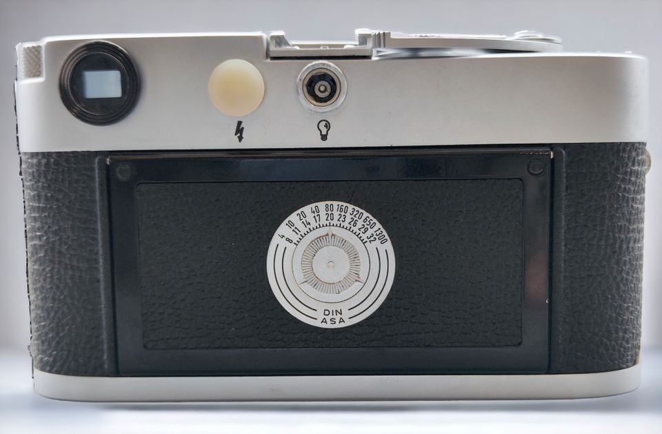 Leica M2 Gehäuse, Service 06/2023, Nr. 1138511 in Landau in der Pfalz