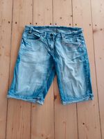 Fishbone kurze Shorts M Sachsen-Anhalt - Halberstadt Vorschau