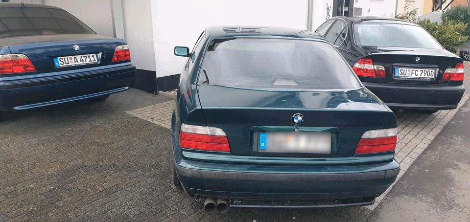 BMW 320i LPG AHK VOLLAUSSTATTUNG LEDER KLIMA PDC AHK ELKTR. ROLLO in Siegburg