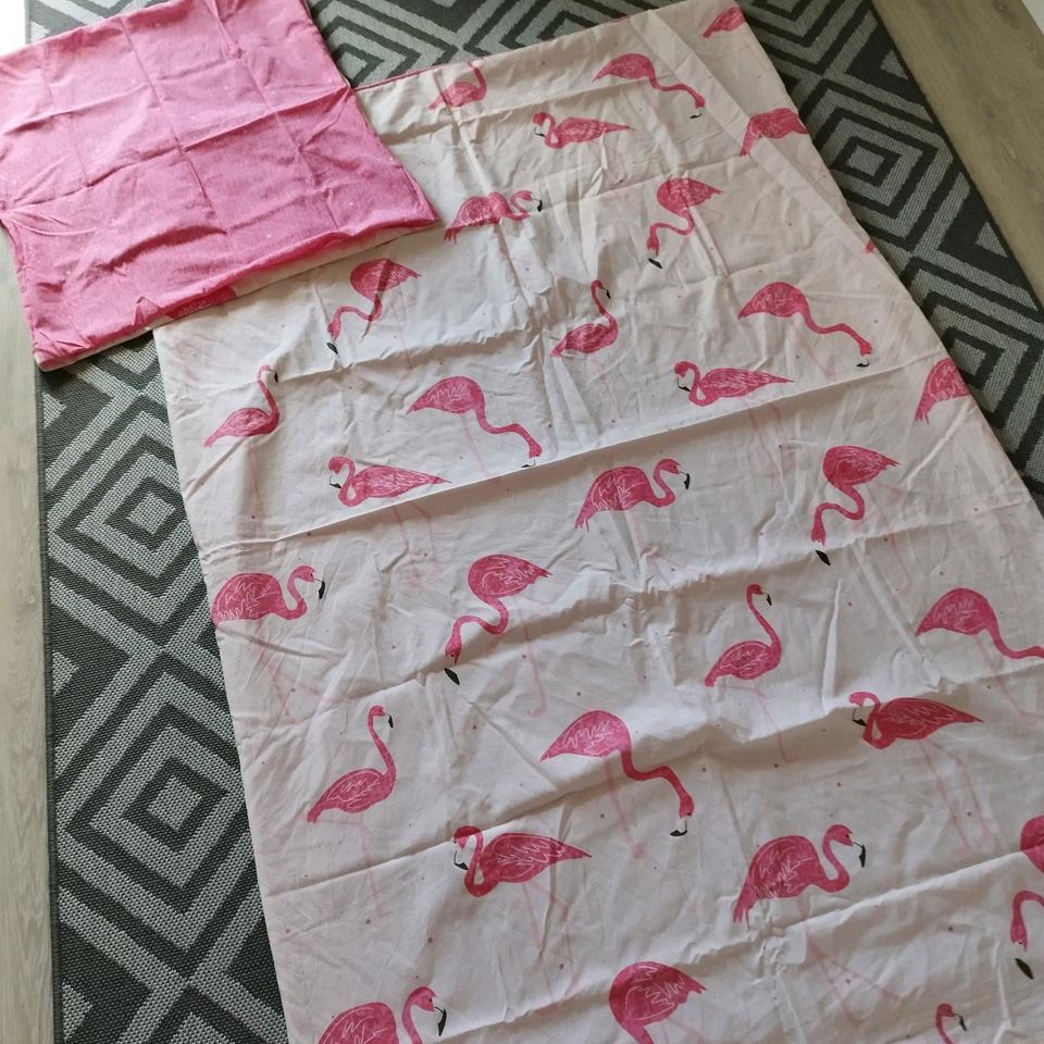 2 Mal Mädchenbettwäsche Flamingos und Katzen in Lichtenwald