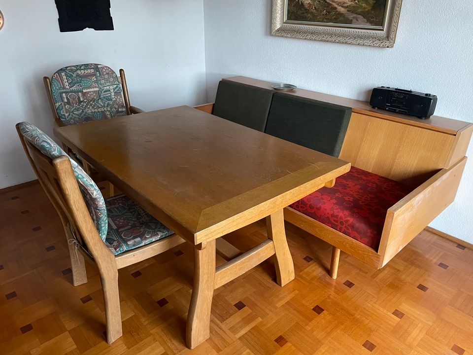 Esszimmer Tisch , Bank/Sofa und 2 Stühle in Bayern - Memmingen | eBay  Kleinanzeigen ist jetzt Kleinanzeigen