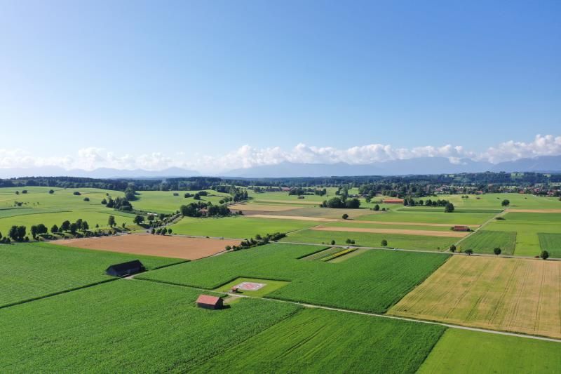 ansprechendes Baugrundstück in Bestlage mit Traumbergblick im Süden von Weilheim in Weilheim