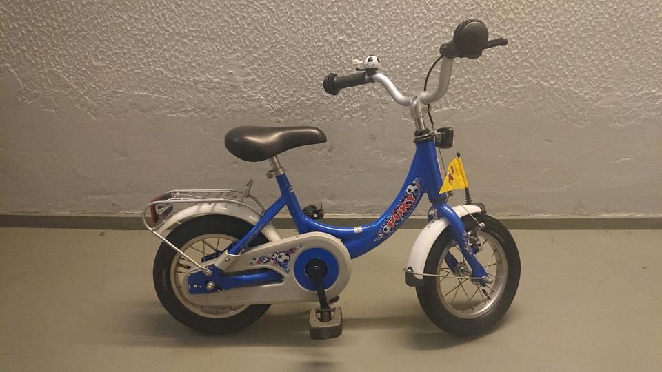 Puky Kinderfahrrad Blau ⚽12" in Büchen