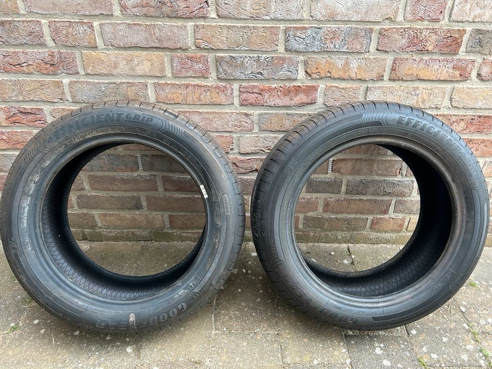 Sommerreifen Goodyear Efficient Grip Performance 215/55R17 98W in Mettingen