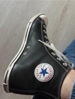 Chucks Leder dünne Sohle hoch 44 Bayern - Rothenburg o. d. Tauber Vorschau