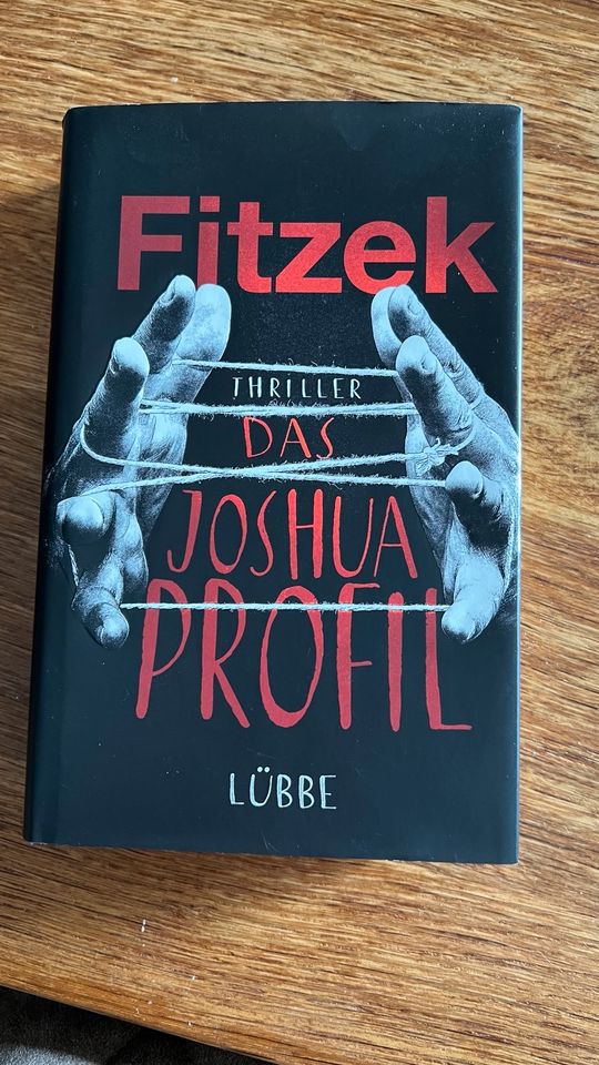 Gebundenes Buch „Das Joschua Profil“ von Sebastian Fitzek in Aurich