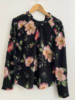 Schwarze Bluse München - Altstadt-Lehel Vorschau