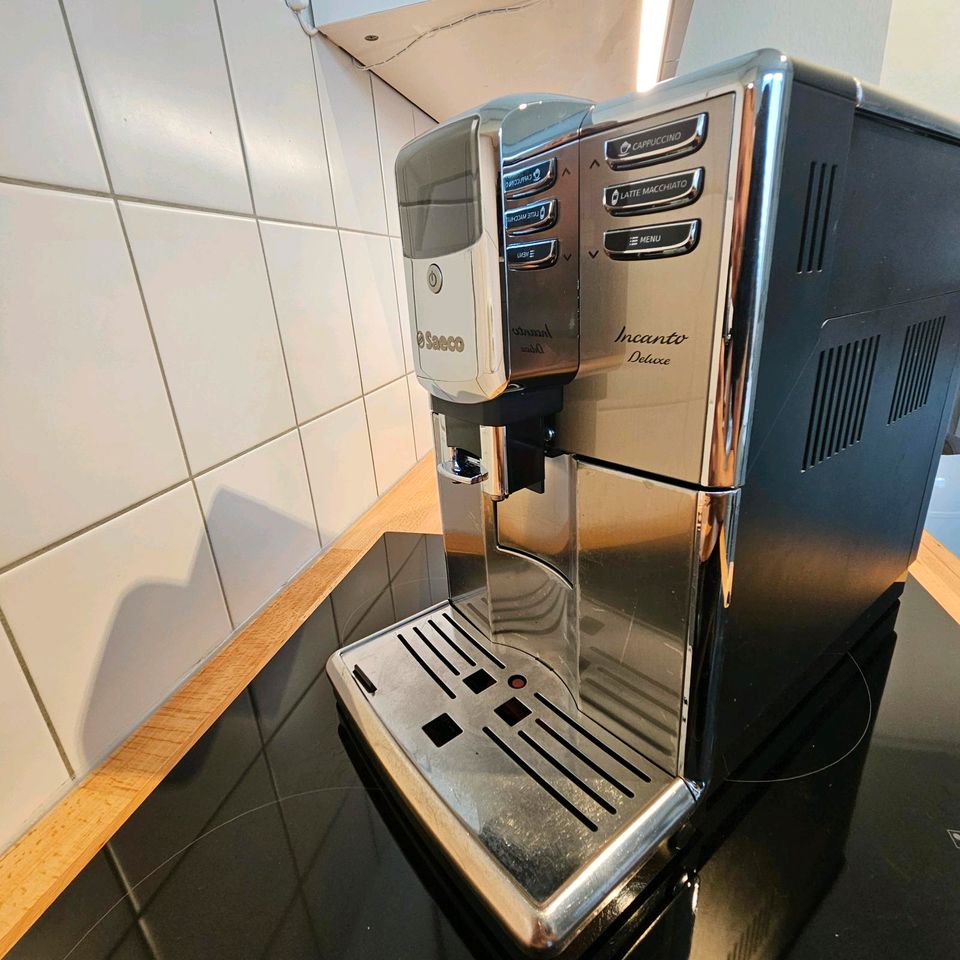 Saeco Incanto Deluxe,  HD8921, Kaffeevollautomat, Kaffeemaschine in Hamburg