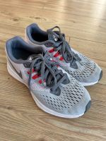 Nike Sneaker Gr. 36 Zoom Winflo 4 Sportschuhe Turnschuhe Nordrhein-Westfalen - Gummersbach Vorschau