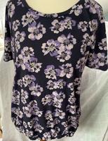 Shirt Gr. 40/42 mit passender Hose Bayern - Straubing Vorschau