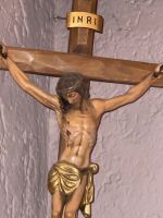 Großes Holzkreuz mit Jesusdarstellung Bayern - Großkarolinenfeld Vorschau