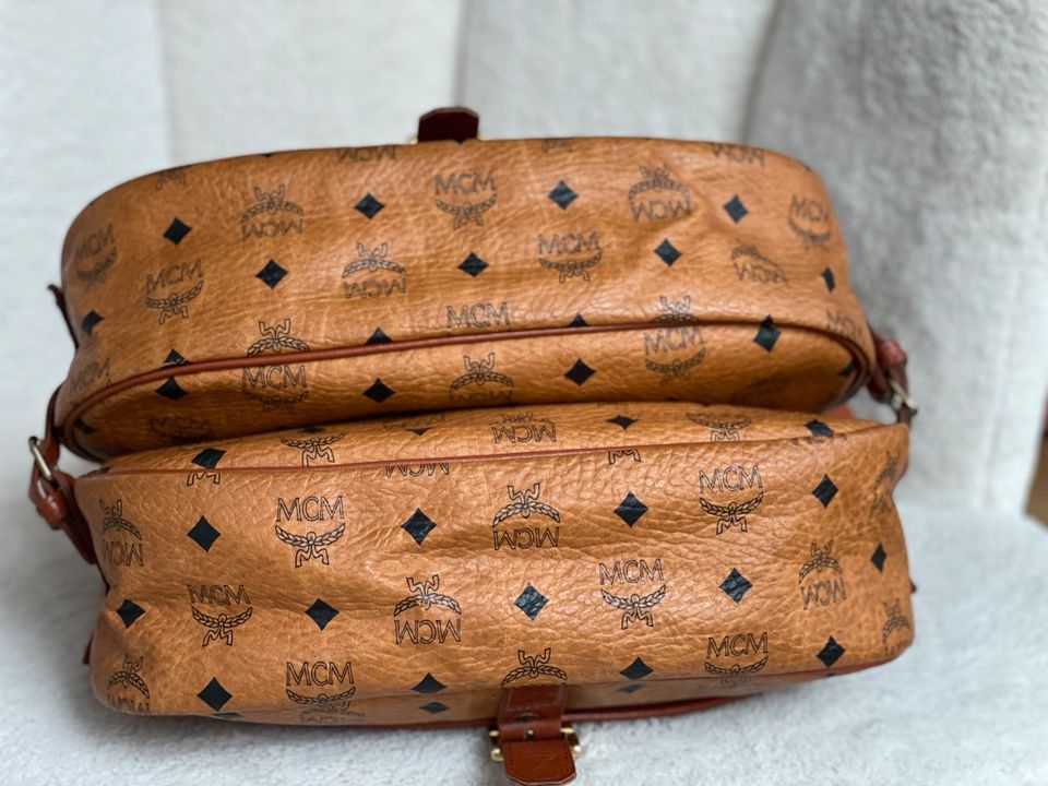 MCM Messenger Satteltasche Visetos cognac RARITÄT in Hamburg