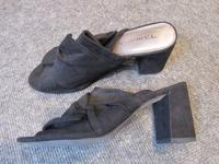 Tamaris schw. Pantolette m. Schleife Gr. 41 topp Nordrhein-Westfalen - Dorsten Vorschau