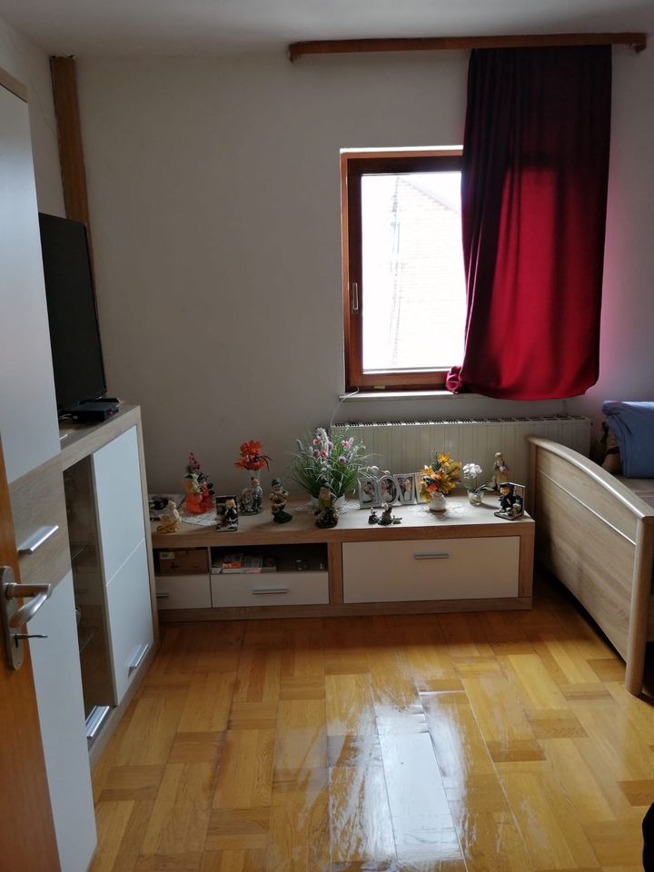 Wohnung über 2 Etagen in Heidenheim, WG geeignet, ca. 120 qm in Heidenheim an der Brenz