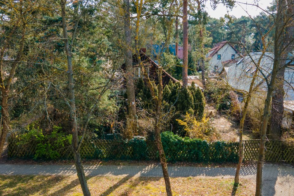 Waldnahe Lage an der Grenze zu Berlin! Erschlossene Baugrundstücke für EFH/Stadtvilla in Waldesruh in Hoppegarten