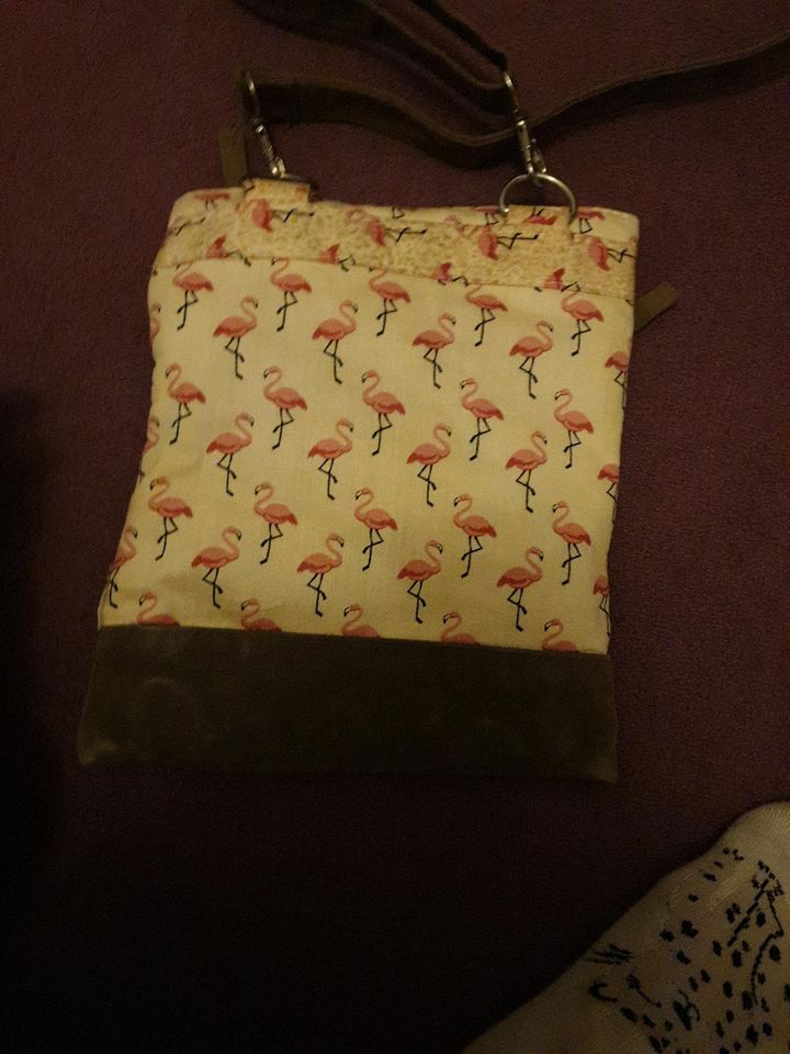 Flamingo Handtasche in Zehdenick