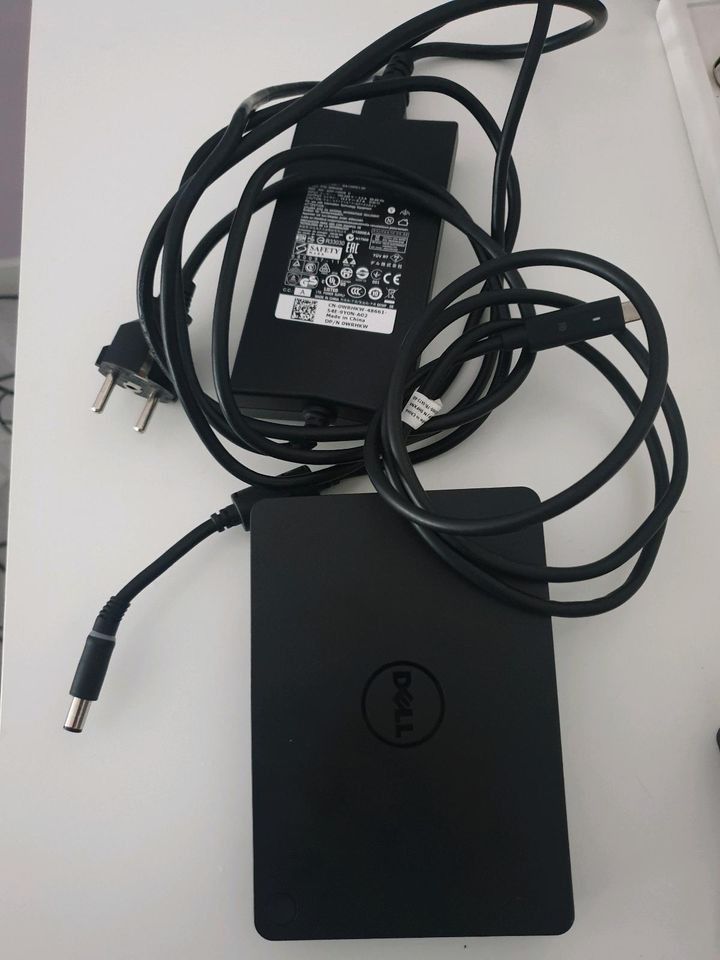 Dell USB-C WD15 K17A Docking Station | inkl. 130W Netzteil in München