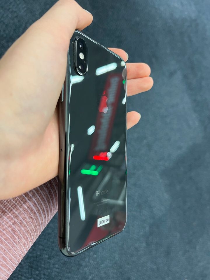 iPhone XS 256GB Defekt in Emersleben