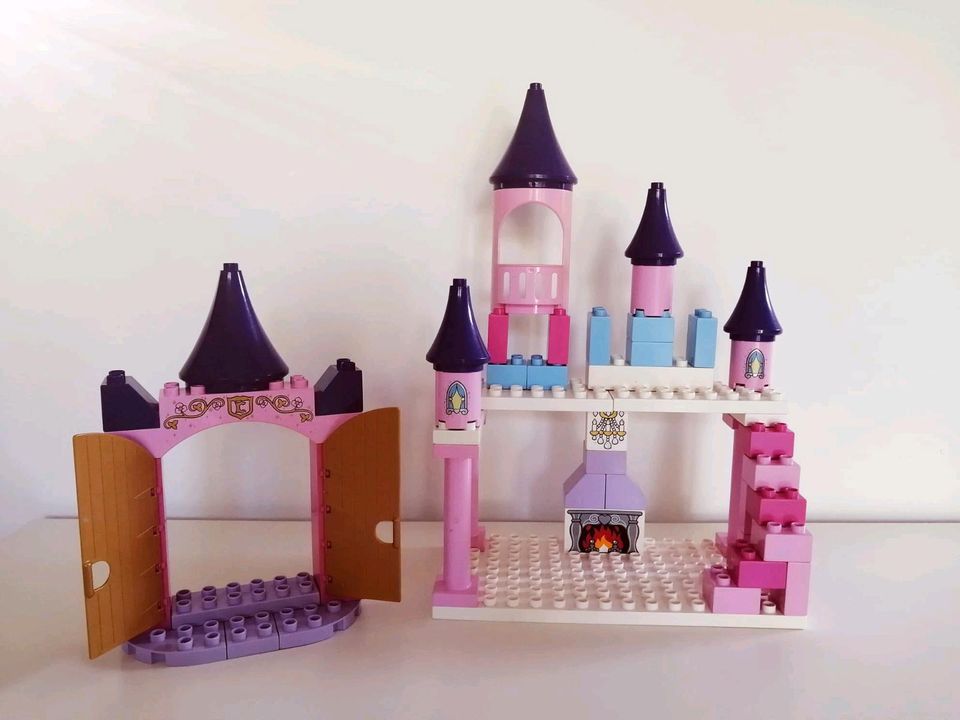 LEGO Duplo 6154 Cinderellas Märchenschloss in Hamburg
