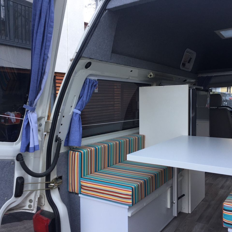 Wohnmobil VW T4 mit neuem Camping Ausbau und Erstzulassung 2022 in Frankfurt am Main