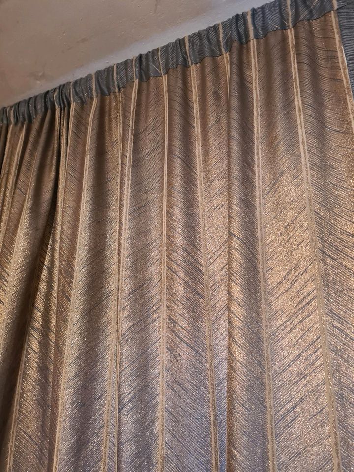 blau Vorhang Vorhänge Gardinen Jacquard Etsy handmade handgemacht in  Hamburg-Nord - Hamburg Langenhorn | Heimtextilien gebraucht kaufen | eBay  Kleinanzeigen ist jetzt Kleinanzeigen