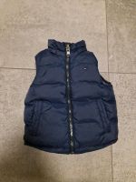 Tommy Hilfiger Daunenweste Daunen Jacke 86 blau Kinderjacke Baden-Württemberg - Flein Vorschau