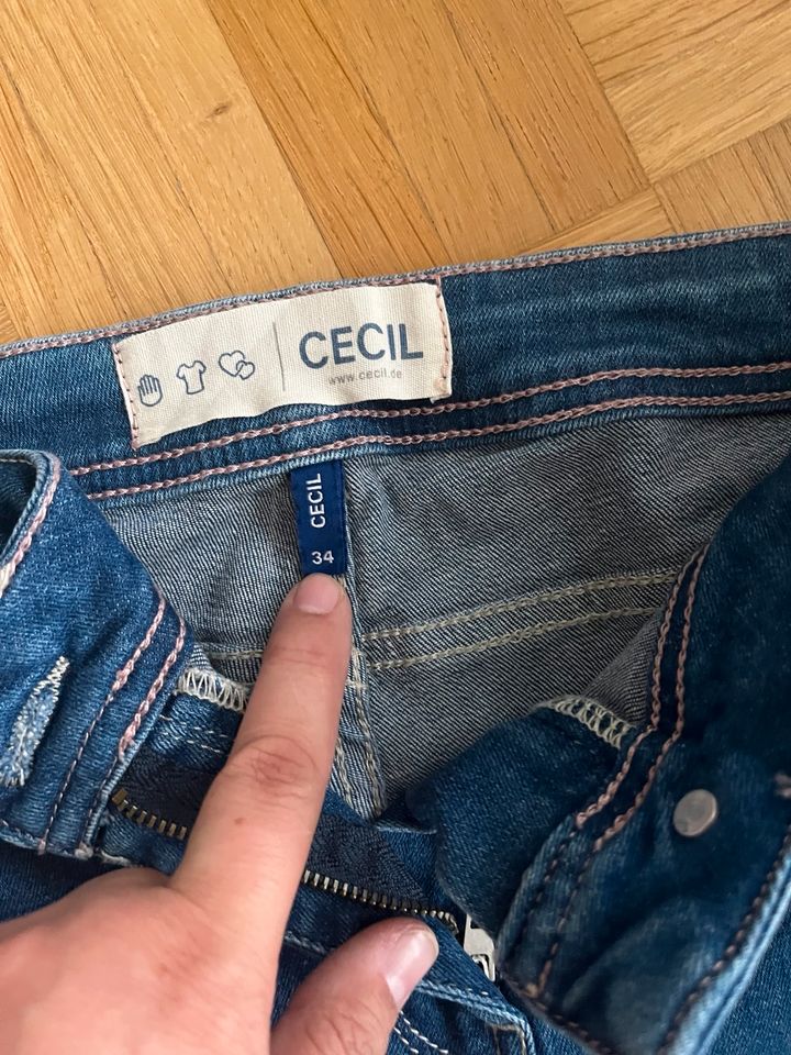 Neue 7/8 Cecil Jeans Damen Charlize (W34) in Aachen - Aachen-Brand | eBay  Kleinanzeigen ist jetzt Kleinanzeigen