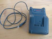 Bosch Professional GAL 18V 40 Ladegerät Bayern - Gilching Vorschau