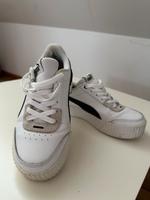 Puma Sneaker – Größe 38 – sportlich & bequem Baden-Württemberg - Filderstadt Vorschau