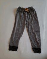 Neu 2x Glanz-leggings mit Etikett Gr. 5-7 Jahre Halloween Hannover - Kirchrode-Bemerode-Wülferode Vorschau