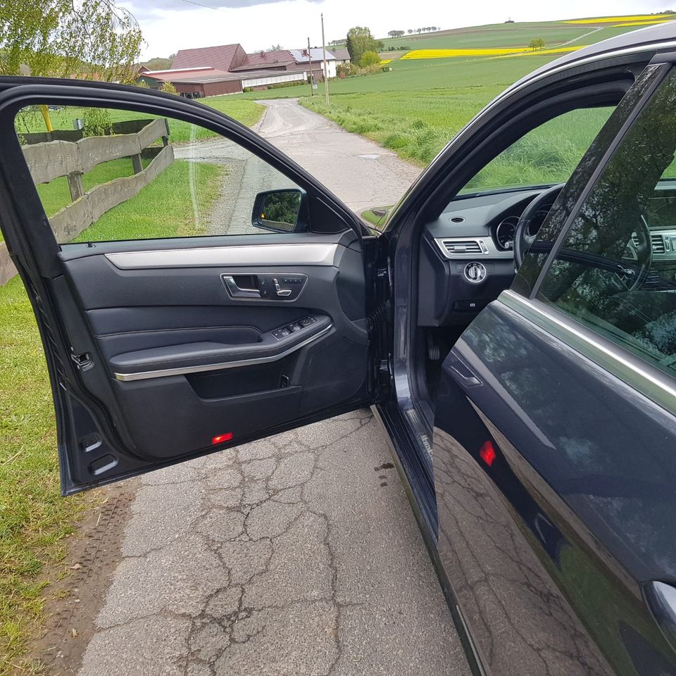 Mercedes Benz E 300 Bluetec in Bad Sooden-Allendorf