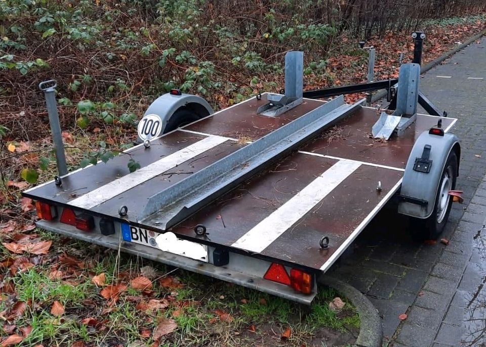 Motorradanhänger 100 km/h zu mieten. in Bonn