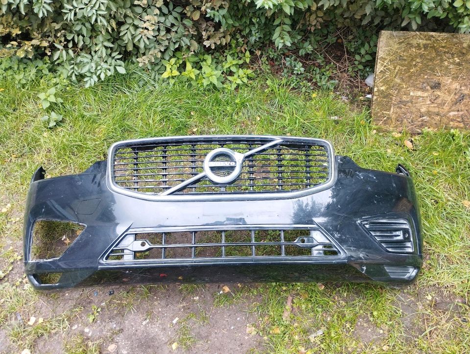 Volvo XC 60 Stoßstange Grill Kühlergrill in Herne