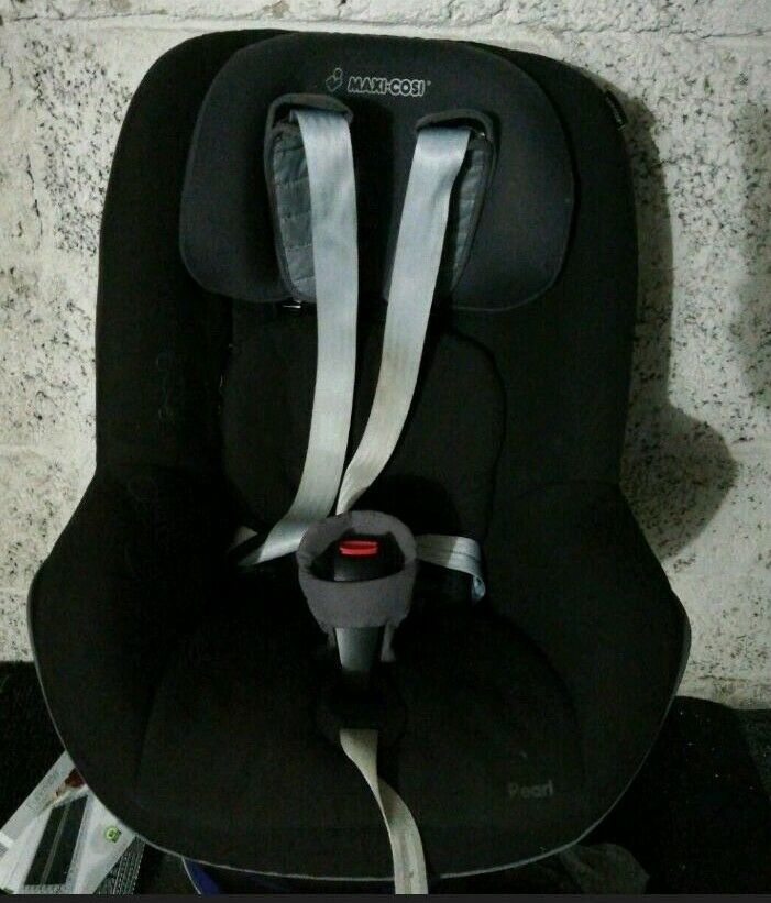 Maxi Cosi Pearl für Isofix in Duisburg