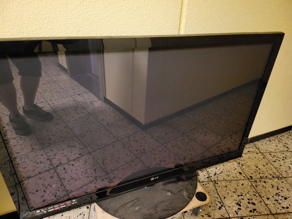 2 TV Geräte defekt in Villingen-Schwenningen