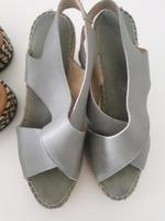 Sandalen Ledee Sommerschuhe Keilschuhe  Laufschuhe abzatzsandalen Köln - Seeberg Vorschau