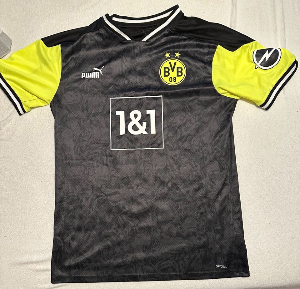 Borussia Dortmund BVB Sondertrikot Neon Gr. M Hummels in Köln