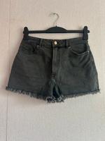 Hotpants / Kurze Hose Niedersachsen - Berumbur Vorschau