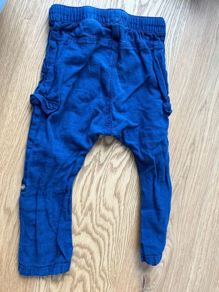 Leinenhose H&M Gr. 104 blau in Aachen