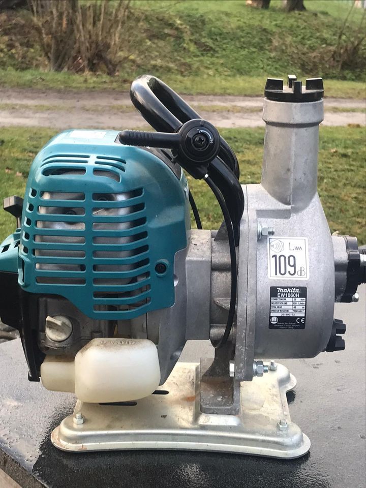 Makita Wasserpumpe EW1060H, in Ulrichstein