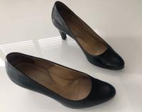 Peter Kaiser Damen Schuhe Pumps Absatz 7cm Gr. 4,5 Top Baden-Württemberg - Heilbronn Vorschau