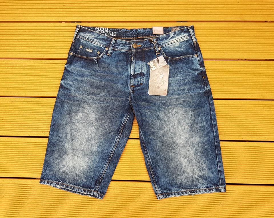 M.O.D Thomas Jeans Short kurze Hose  blau Gr. W36 in Leipzig