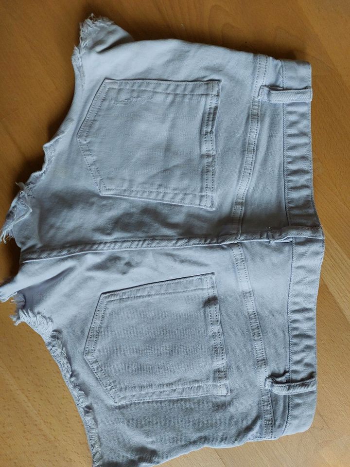 Shorts / kurze Hose von H&M in Konstanz