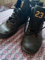 Nike Air Jordan, schwarz-gold, Leder, Gr. 42 Rheinland-Pfalz - Standenbühl Vorschau