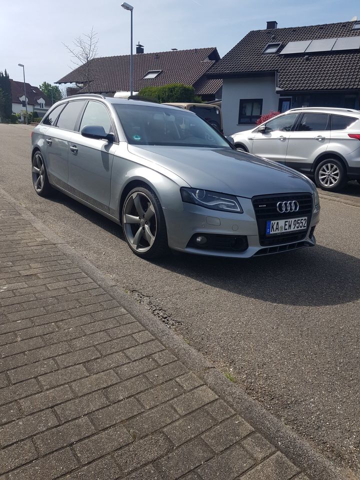 Audi A4 3.0 TDI Quattro mit Panorama Dach in Bretten